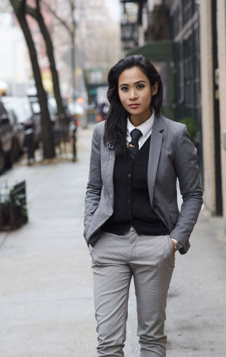 Tomboy là gì? Khám phá phong cách tomboy cool ngầu, cá tính 10 Áo blazer, set đồ vest sang trọng và thanh lịch