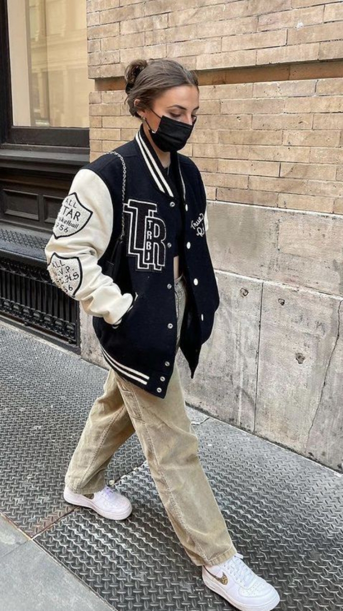 Tomboy là gì? Khám phá phong cách tomboy cool ngầu, cá tính 11 Áo khoác thời thượng cá tính