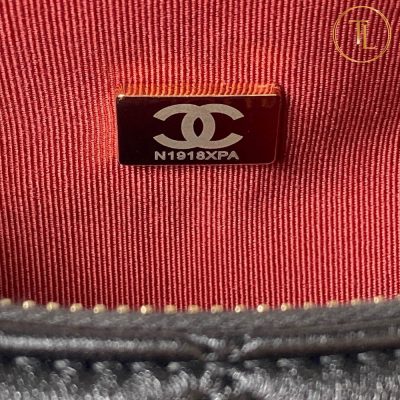Túi Chanel cận chính hãng màu đen dây vàng Hàng Hiệu CN101 17 tui chanel can chinh hang mau den day vang (7)
