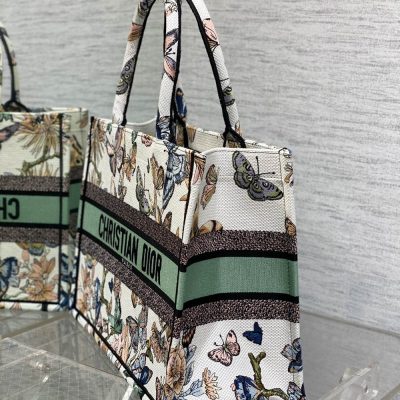Túi Christian Dior Book Tote Rep 1:1 màu xanh Green họa tiết CD1004 11 tui christian dior book tote rep 1 1 (1)