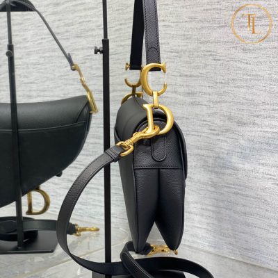 Túi Dior Lady yên ngựa màu đen Rep 1:1 da sần Hàng Hiệu DR101 12 tui dior lady mau den yen ngua rep 1 1 (1)