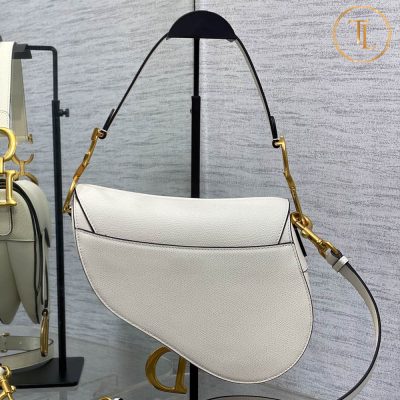 Túi Dior Lady yên ngựa màu trắng Rep 1:1 da sần Hàng Hiệu DR102 18 tui dior lady mau trang yen ngua rep 1 1 (8)