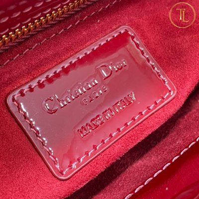 tui dior rep 1 1 mau do (3)