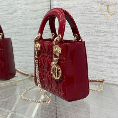 tui dior rep 1 1 mau do (8)