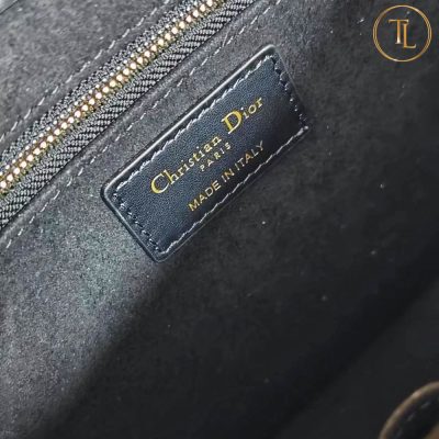Túi xách nữ hàng hiệu Dior màu đen Rep 1:1 Book Tote giá tốt DR008 18 tui xach nu hang hieu dior mau den rep 1 1 (8)