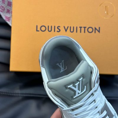 giay louis vuitton can chinh hang trainer sneaker mau trang ghi (5)