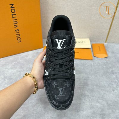 giay lv like authentic sneaker trainer mau den (8)