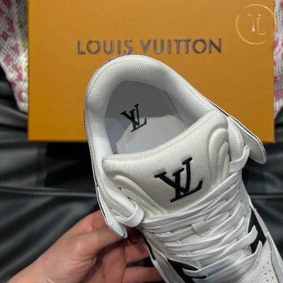 giay lv nam rep 1 1 trainer sneaker trang den (6)