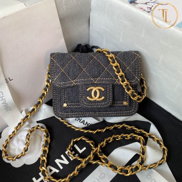 tui deo cheo nu chanel like auth mau den (7)