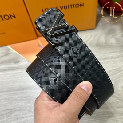Thắt lưng Louis Vuitton 2 mặt đen nâu họa tiết mặt khóa màu đen hàng hiệu like auth LVD 64 7 belt louis vuitton (2)