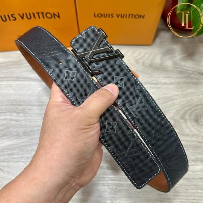 Thắt lưng Louis Vuitton 2 mặt đen nâu họa tiết mặt khóa màu đen hàng hiệu like auth LVD 64 9 belt louis vuitton (5)