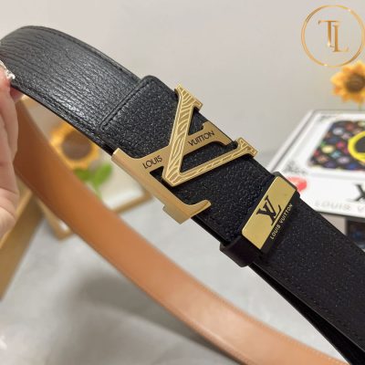 Thắt lưng Louis Vuitton màu đen da sần mặt khóa vàng họa tiết like auth LVD 08 10 that lung lv (8)