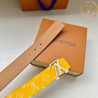 Thắt lưng Louis Vuitton nam màu vàng họa tiết mặt khóa vàng phối trắng like auth LVD 34 9 that lung lv nam (5)