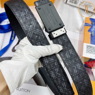 Thắt lưng Louis Vuitton nam dây màu đen họa tiết ghi mặt khóa màu đen LVD 29 7 that lung lv nam (9)