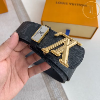 Thắt lưng Louis Vuitton hàng hiệu like auth màu đen họa tiết monogram mặt khóa vàng LVD 99 9 that lung lv sieu cap (4)