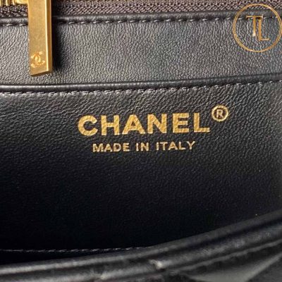 Túi xách đeo chéo Chanel nữ màu đen phối dây ngọc trai cận chính hãng CN77 9 tui chanel (3)