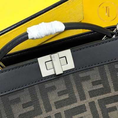 Túi xách đeo chéo Fendi nữ hàng hiệu siêu cấp màu đen khóa bạc FD08 10 tui fendi (7)