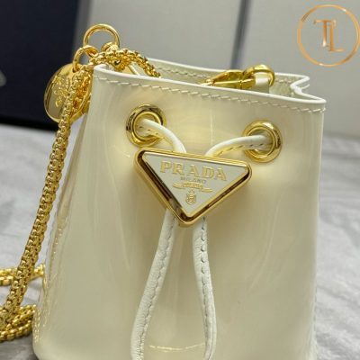 Túi đeo chéo Prada nữ màu trắng kem da bóng hàng hiệu like auth PR024 11 tui prada (9)