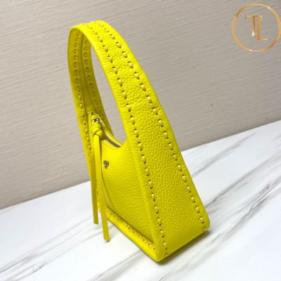 Túi xách Fendi nữ hàng hiệu siêu cấp màu vàng da sần cao cấp FD30 10 tui xach fendi (3)