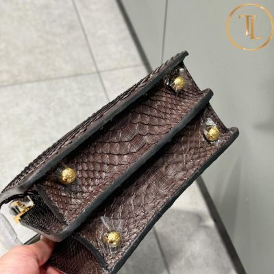 Túi xách Fendi họa tiết da cá sấu màu nâu đậm hàng hiệu like auth FD14 11 tui xach fendi (5)