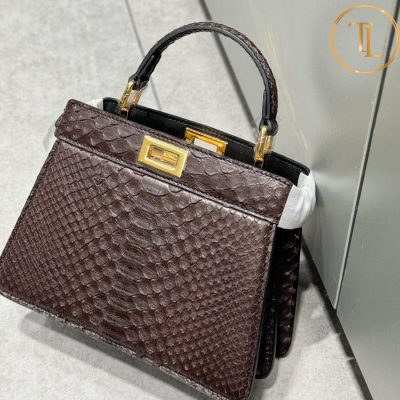 Túi xách Fendi họa tiết da cá sấu màu nâu đậm hàng hiệu like auth FD14 9 tui xach fendi (7)