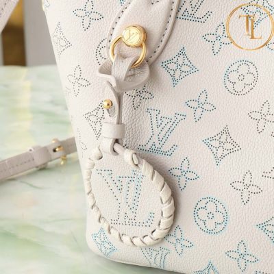 Túi xách đeo chéo Louis Vuitton màu xám dập logo hàng hiệu like auth LV15 8 tui xach lv (2)