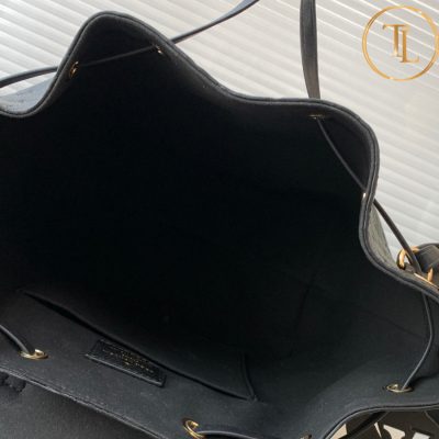 Balo Louis Vuitton màu đen hàng hiệu cận chính hãng LV38 8 tui xach lv chinh hang gia bao nhieu (6)
