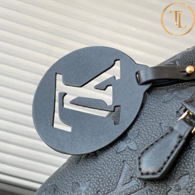 Balo Louis Vuitton màu đen hàng hiệu cận chính hãng LV38 7 tui xach lv chinh hang gia bao nhieu (9)