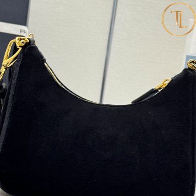 Túi xách kẹp nách Prada nữ màu đen vải nhung hàng hiệu like auth PR022 11 tui xach prada (7)